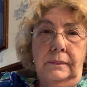 Meet your Posher, Paulette